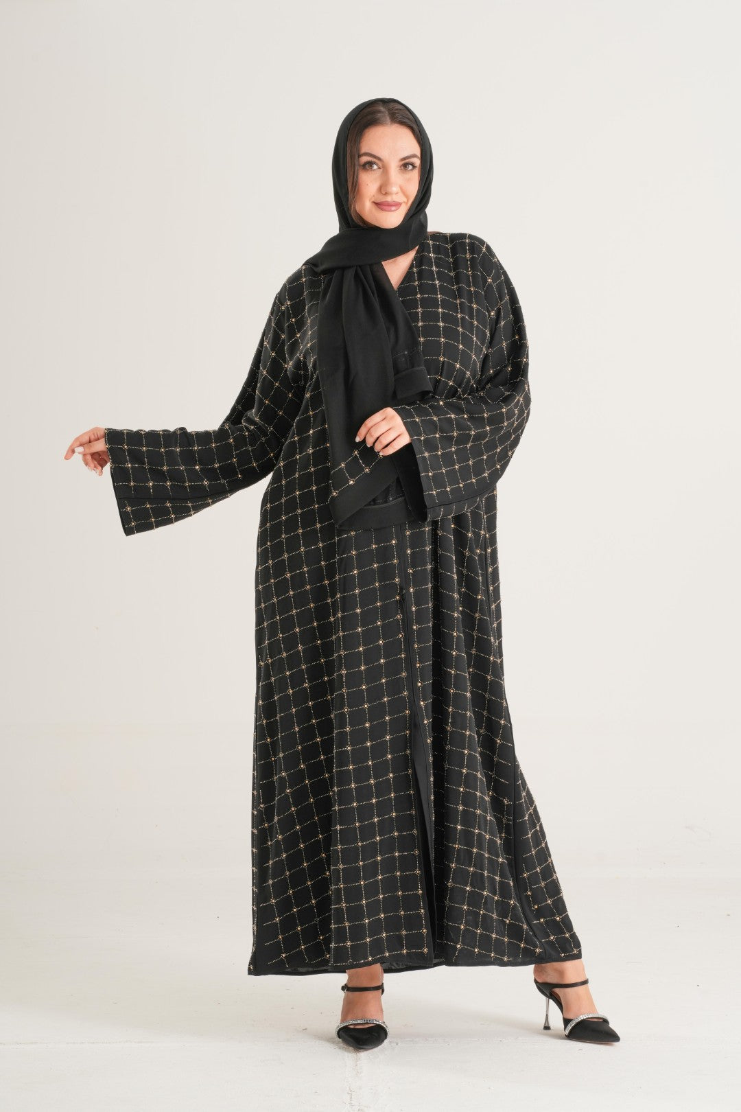 Golden Grid Luxe Abaya – Black