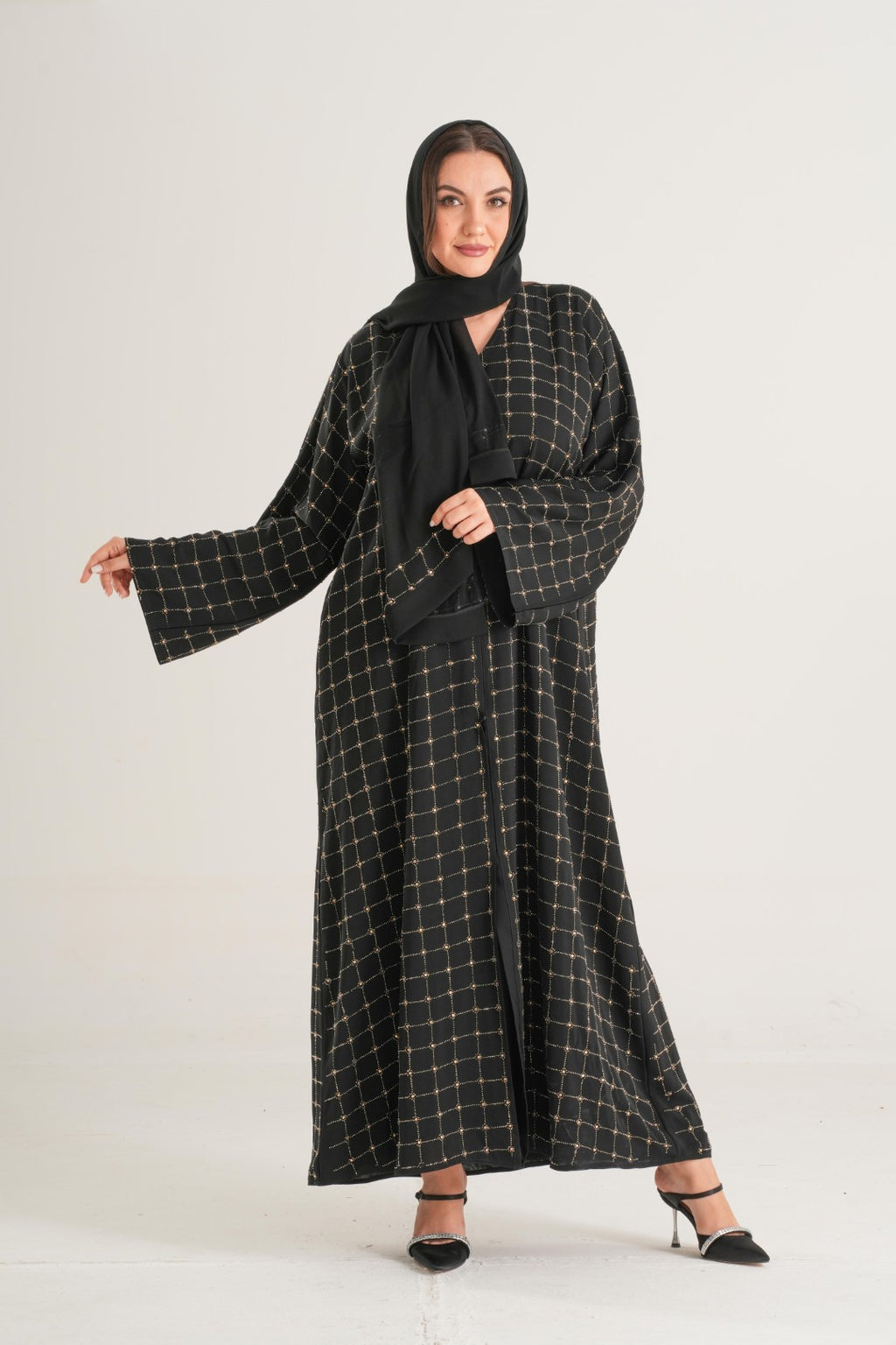 Golden Grid Luxe Abaya – Black