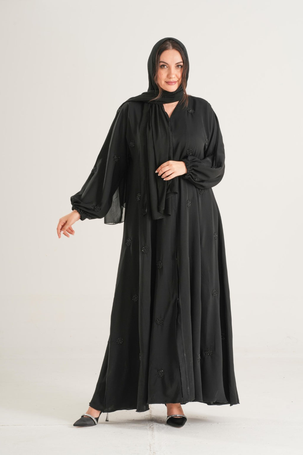 Midnight Bloom Embellished Abaya – Black