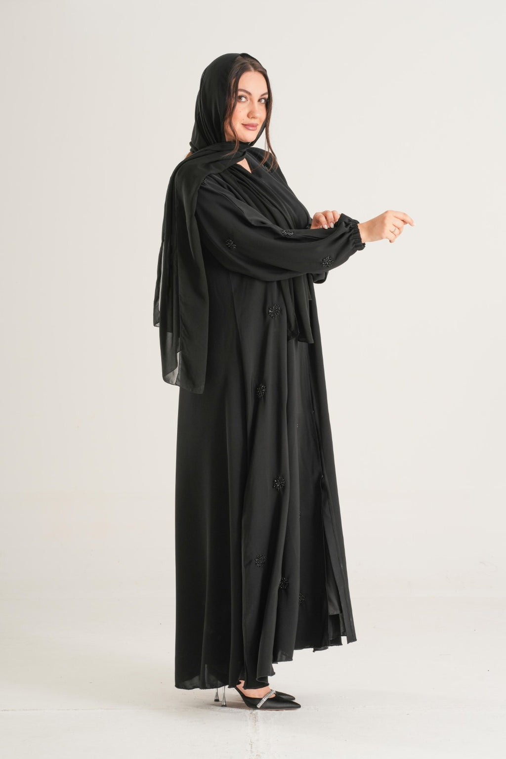 Midnight Bloom Embellished Abaya – Black