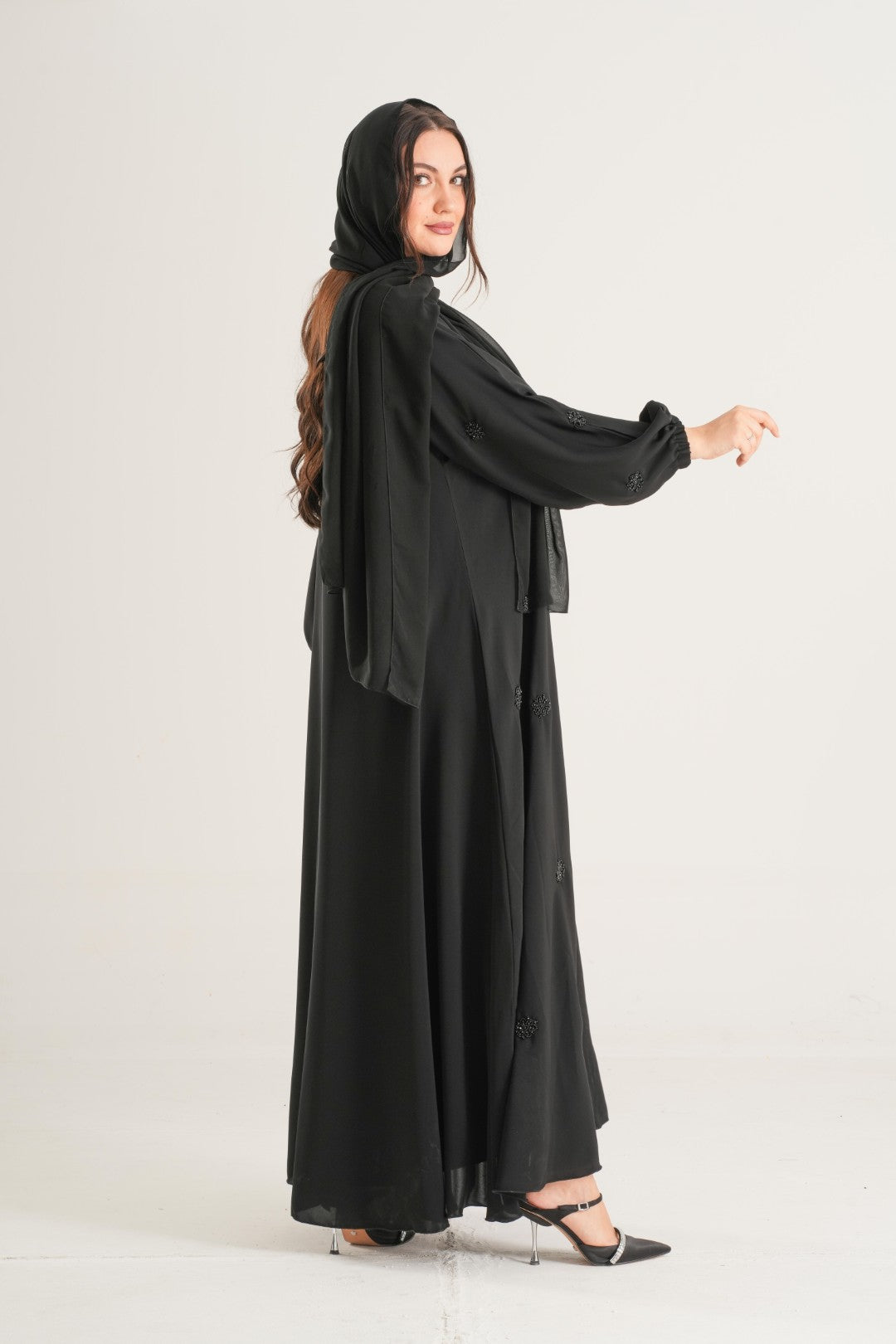Midnight Bloom Embellished Abaya – Black