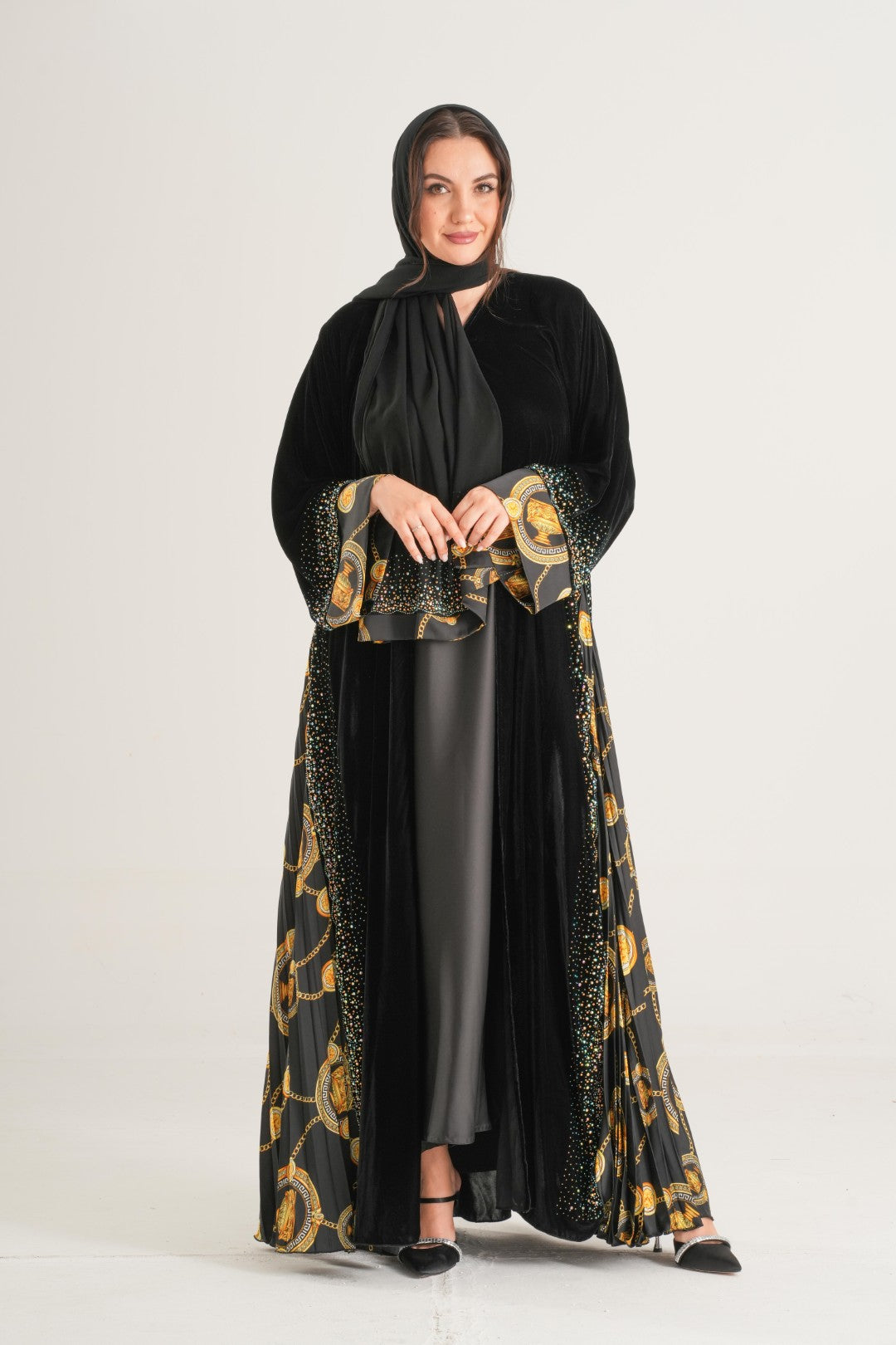 Regal Noir Golden Luxe