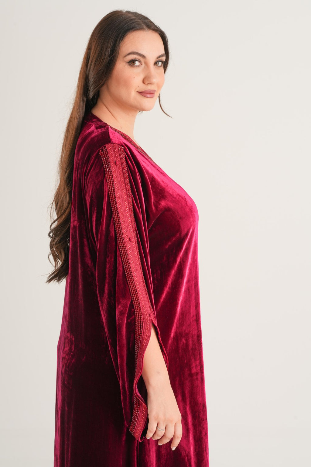 Magribi Belur Velvet