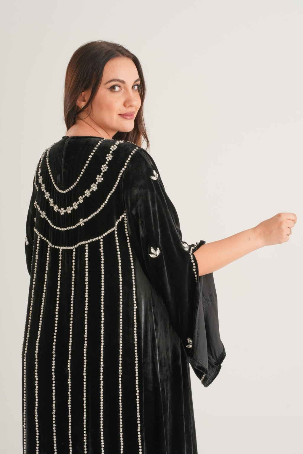 Belur Back Walk Embellished Abaya