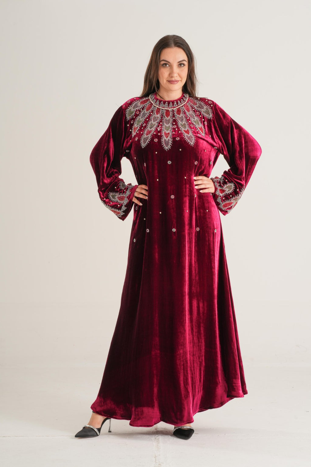 Belur Velvet Embellished Abaya