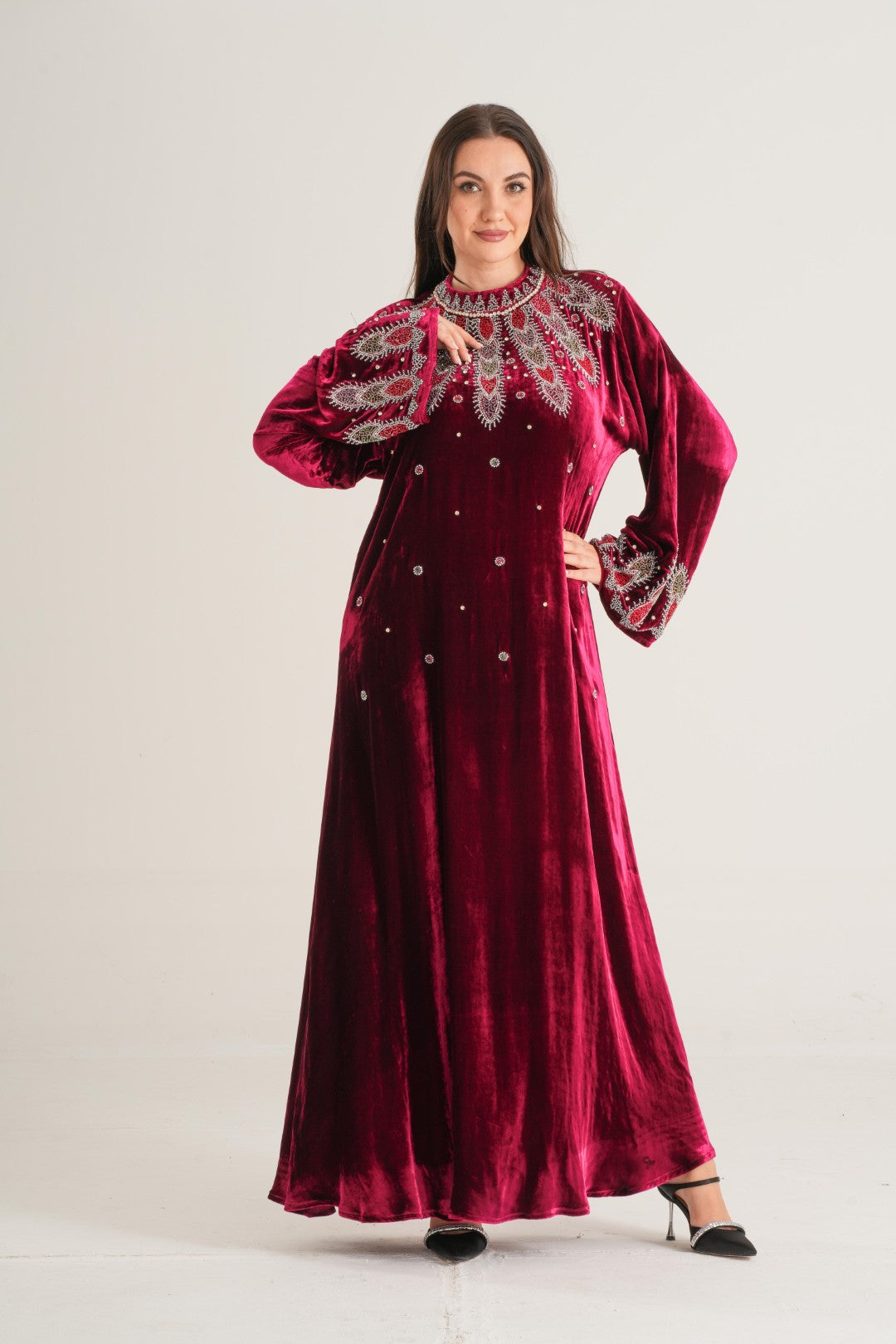 Belur Velvet Embellished Abaya