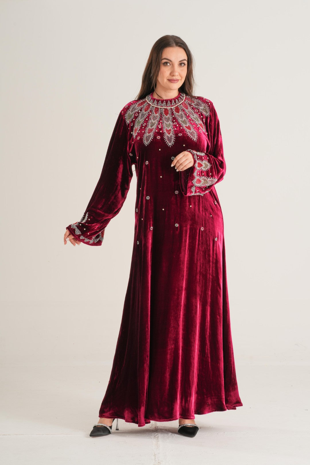 Belur Velvet Embellished Abaya