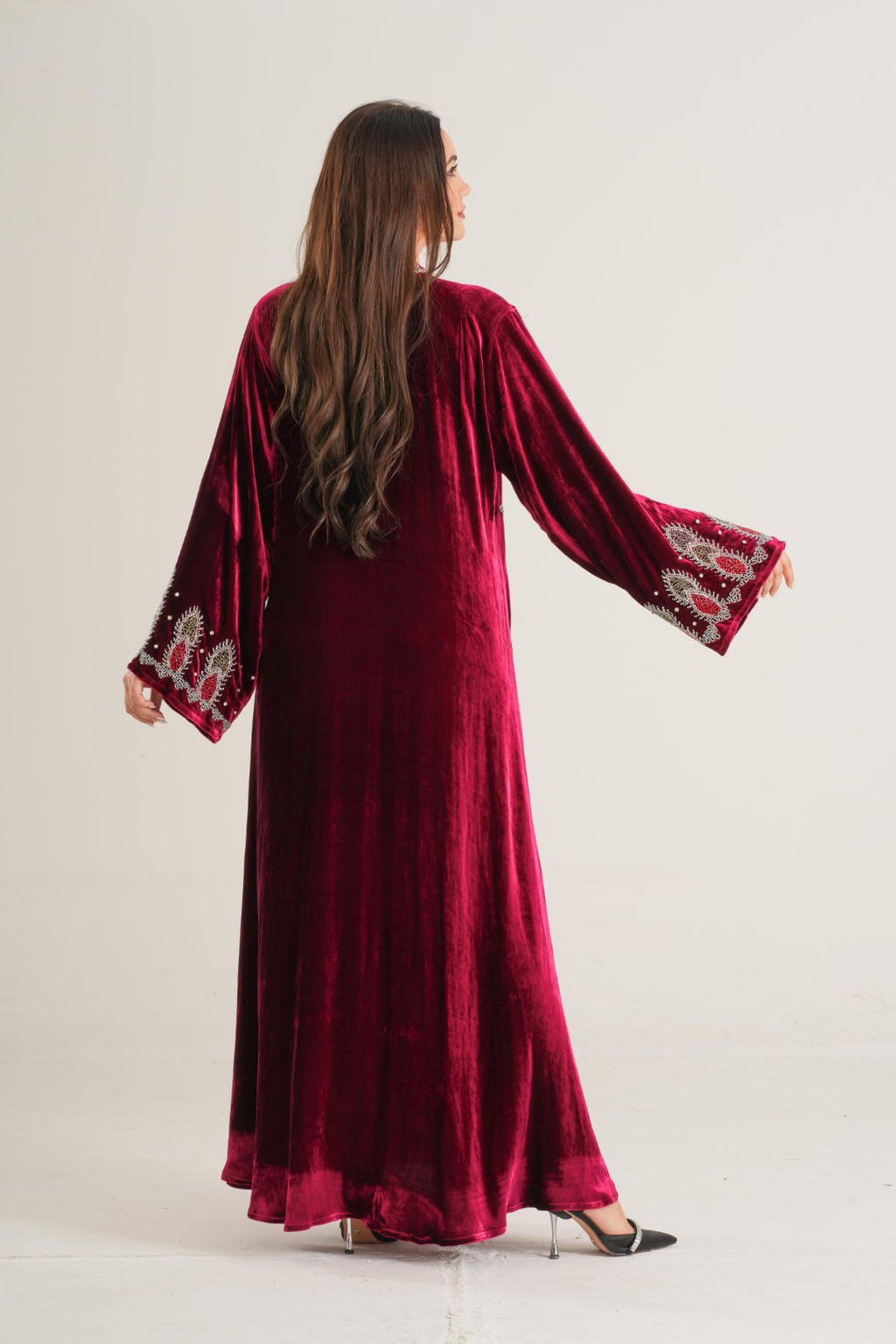 Belur Velvet Embellished Abaya