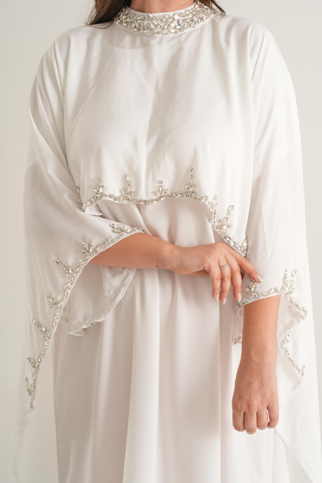 Crystal Pearl Embellished Abaya – Ivory White