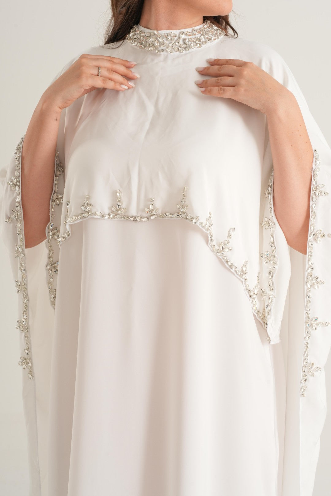Crystal Pearl Embellished Abaya – Ivory White